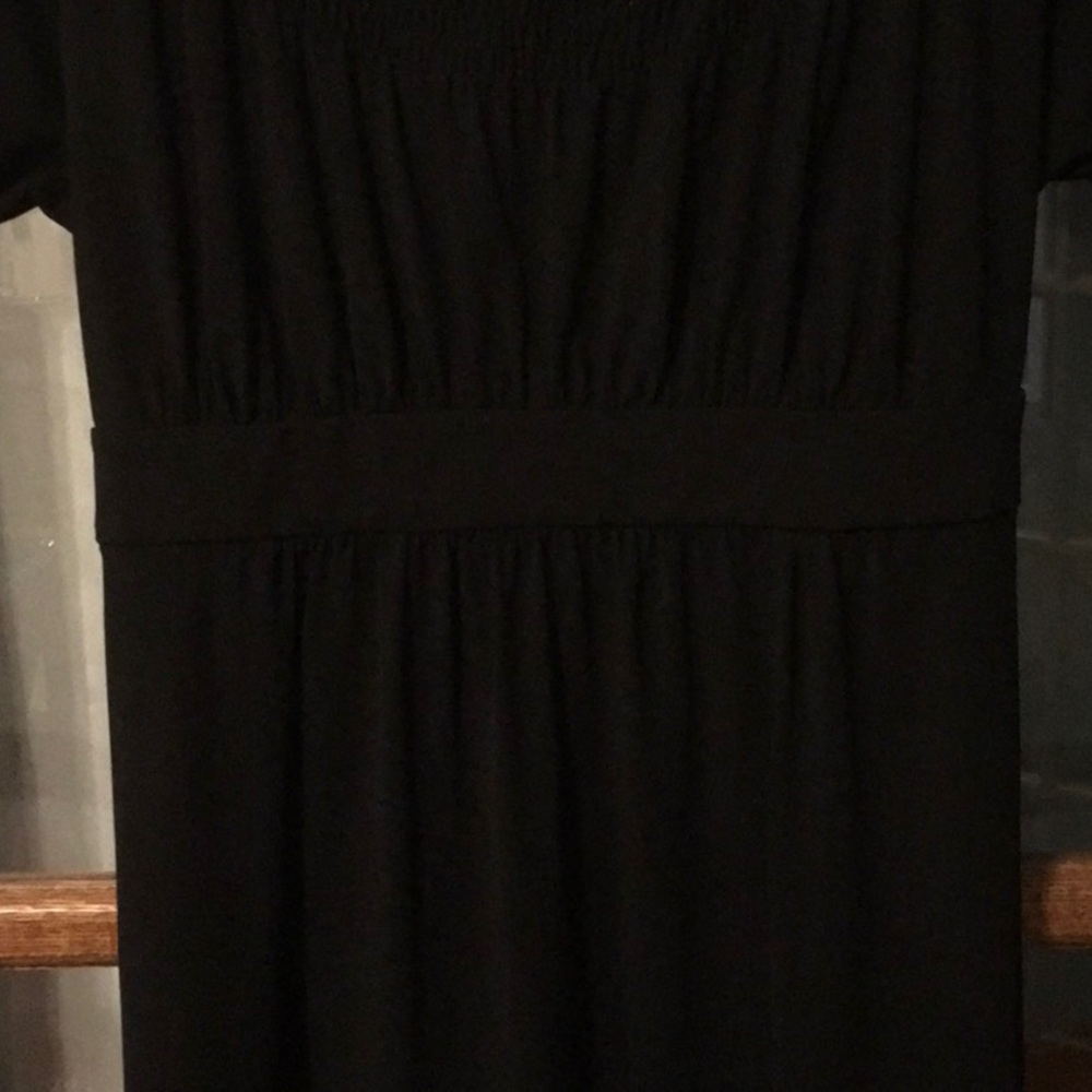 Spense  Dress - Picture 3 of 6